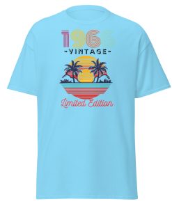 1966 Classic Vintage Limited Edition T-shirt Present for born in 1966