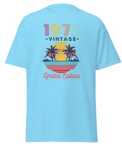 1975 Classic Vintage Limited Edition T-Shirt Present For Born In 1975