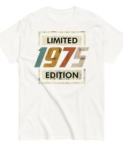 1975 Birthday Year Gift T-shirt Born In 1975 Limited Edition T-shirt