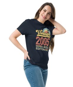 Vintage 2005 Limited Edition Birthday Gift T-shirts