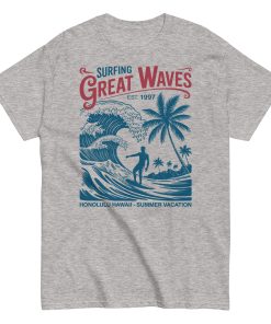 Surfing Great Waves Honolulu Hawaii T-shirt