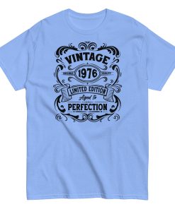 Vintage 1976 Aged To Perfection Gift T-shirt 1976 Birth Year