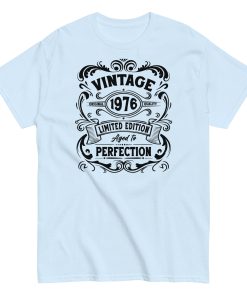 Vintage 1976 Aged To Perfection Gift T-shirt 1976 Birth Year