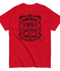 Vintage 1976 Aged To Perfection Gift T-shirt 1976 Birth Year