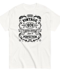 Vintage 1976 Aged To Perfection Gift T-shirt 1976 Birth Year