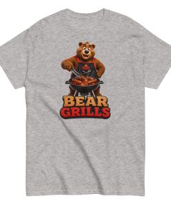 Bear Grills T-shirt – Funny Bear at a BBQ Grilling T-shirt gift