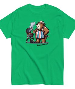 Bear Grills T-shirt – Funny Bear at a BBQ Grilling T-shirt gift