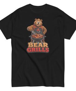 Bear Grills T-shirt – Funny Bear at a BBQ Grilling T-shirt gift