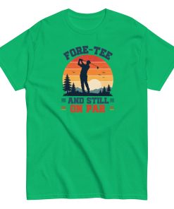 Golf 40th Birthday Gift T-shirt 40 And Still On Par